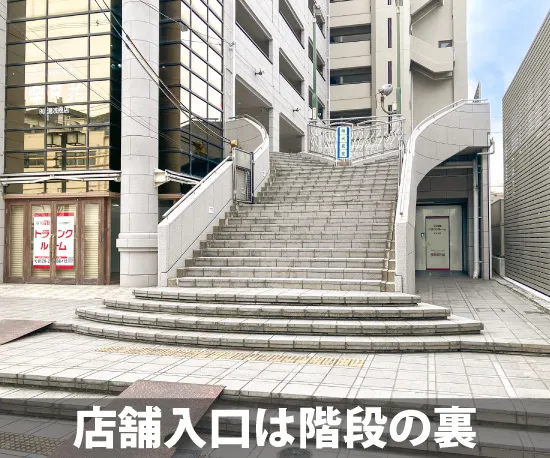 収納ピット 西大路十条店 通路